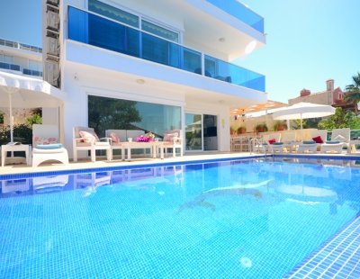 Villa in Kalkan to rent