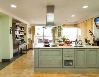 Book a villa in Spain