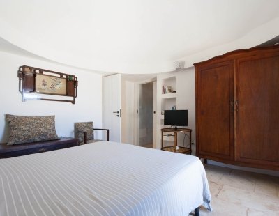 Book a villa in Ostuni
