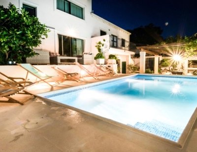 Holiday home in Brac villa booking