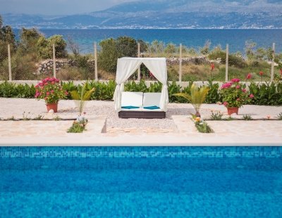 Book a villa in Dalmatia