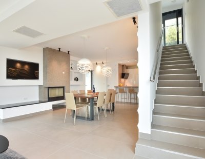 Book a villa in Omis