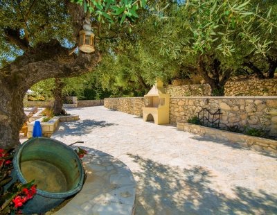 Book a villa in Zakynthos