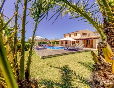 Holiday villas in Spain