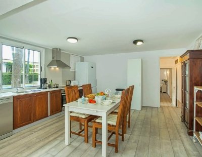Book a villa in Spain
