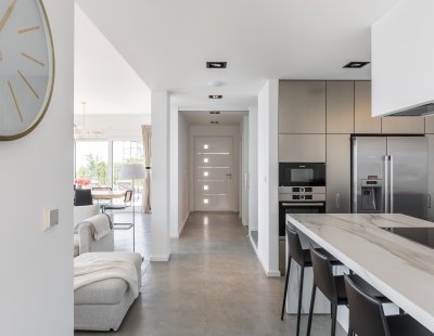 Book a villa holiday in Omis