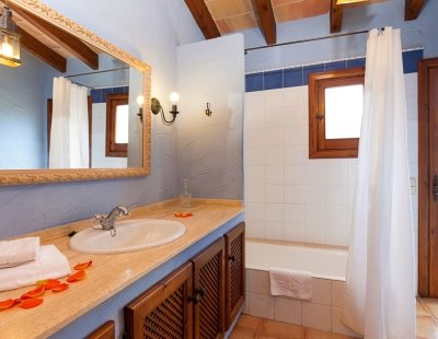 Book a villa in Pollensa
