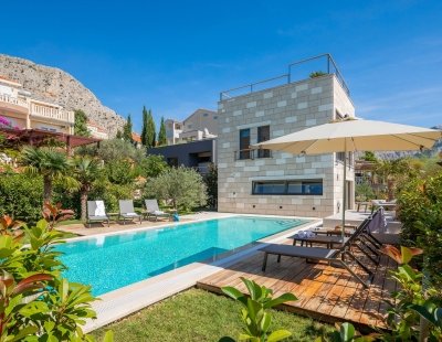 Book a villa in Croatia