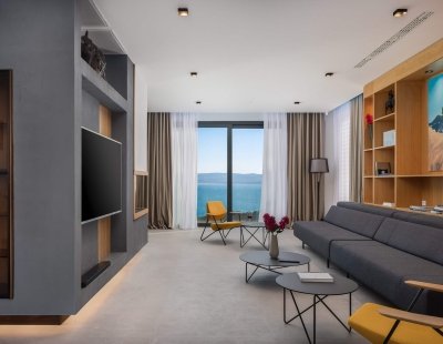 Villas in Omis