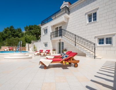 Holiday home in Omis villa booking