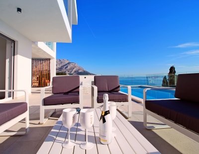 Villa holidays in Omis