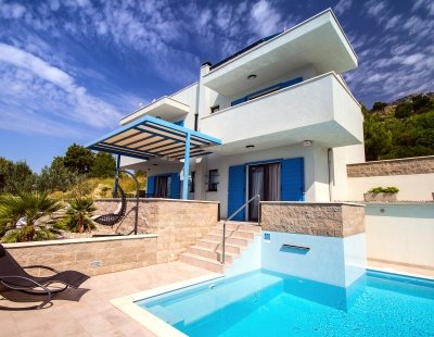Villa rentals in Dalmatia