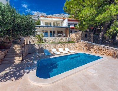 Villa in Omis to rent