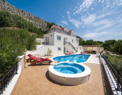 Villa holidays in Dalmatia