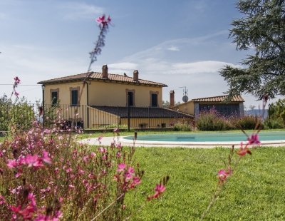 Book a villa holiday in Italy