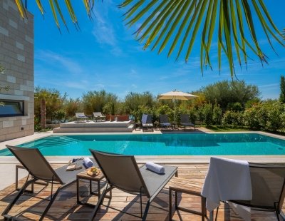 Book a villa holiday in Dalmatia