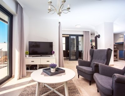 Book a villa holiday in Omis