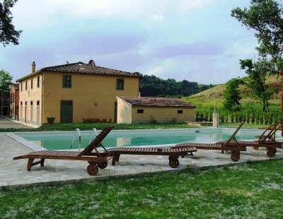 Villas in Pisa