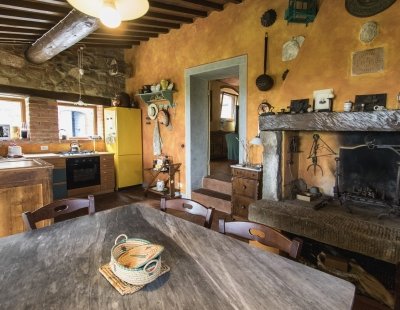 Book a villa in Tuscany