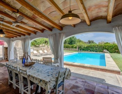 Book a villa holiday in Pollensa