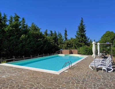 Villa rentals in Pisa