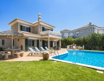Villas in Algarve