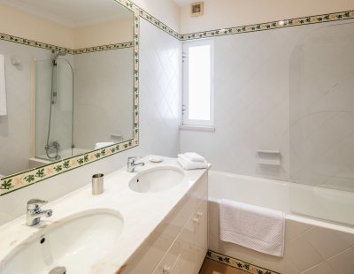 Book a villa holiday in Algarve