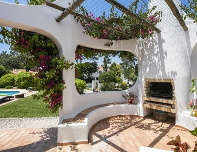 Book a villa in Algarve