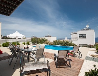 Holiday home in Latchi villa booking