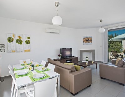 Villa holidays in Latchi