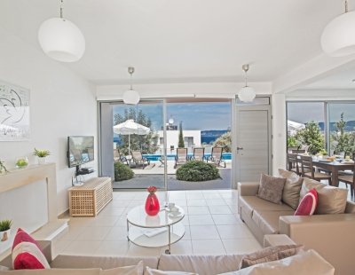 Book a villa in Latchi
