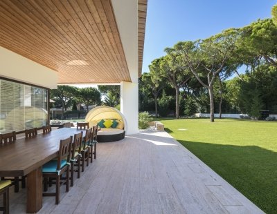 Book a villa holiday in Algarve