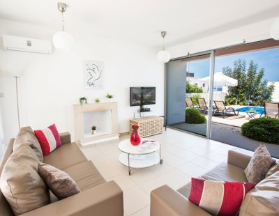 Book a villa holiday in Latchi