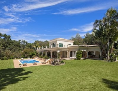 Holiday home in Quinta do Lago villa booking
