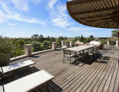 Book a villa holiday in Algarve