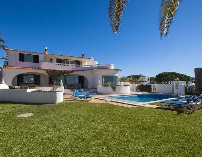 Villa holidays in Algarve