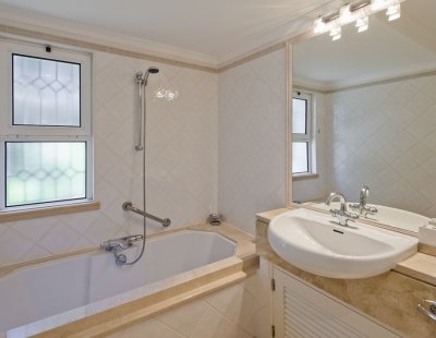 Holiday home in Quinta do Lago villa booking