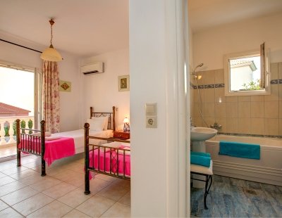 Villa in Spartia to rent