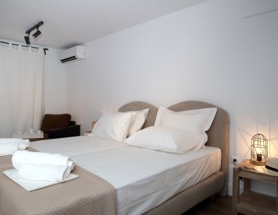 Book a villa in Greece