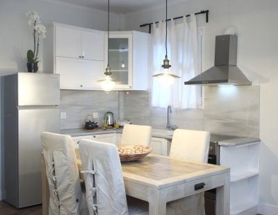 Book a villa in Asprogerakata