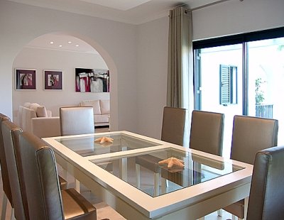 Book a villa holiday in Algarve