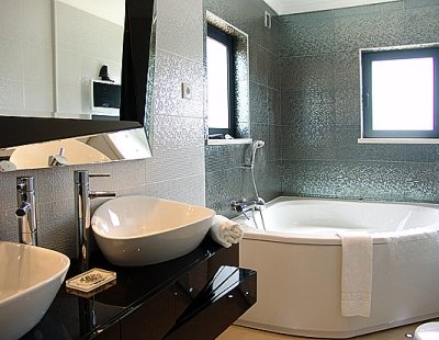 Book a villa holiday in Portugal