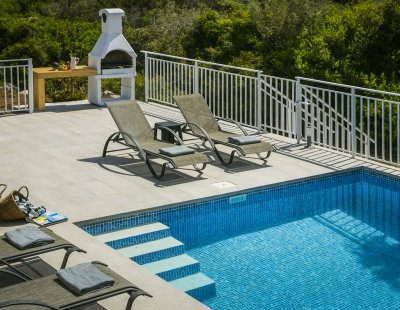 Villa rentals in Greece