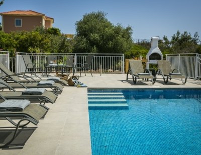 Villas in Skala