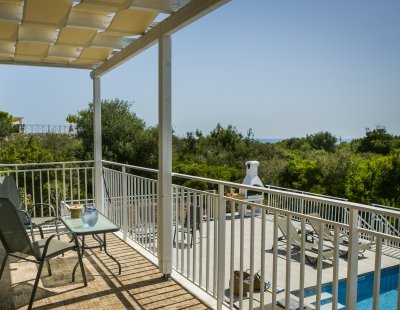 Villa rentals in Greece