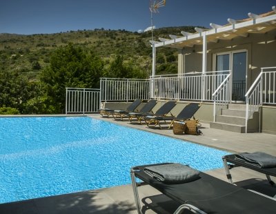 Villa rentals in Greece