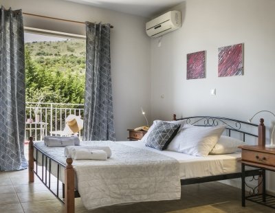 Book a villa in Kefalonia