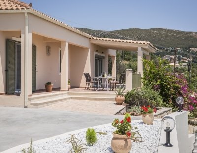 Book a villa holiday in Skala