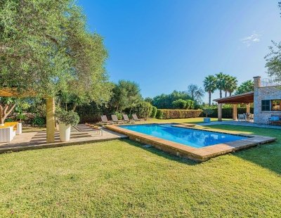 Villa rentals in Balearic Islands