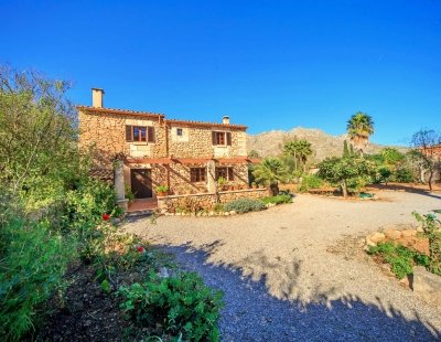 Holiday villas in Spain